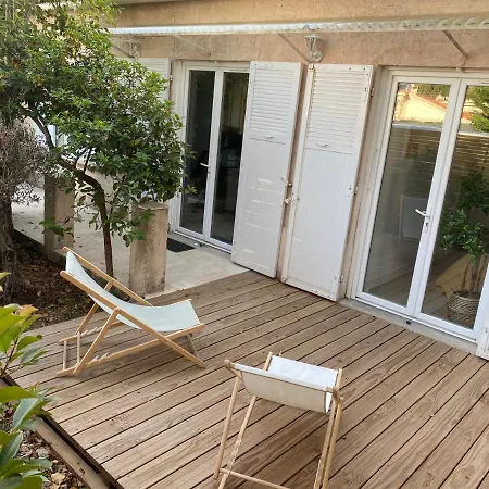 Location Maison T2 4pers Gare Sncf Ferry Boat Mont Faron Holiday home Toulon